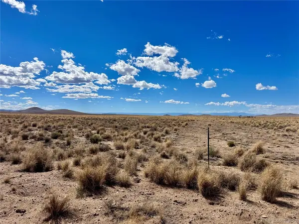 5 29th, Blanca, CO 81123