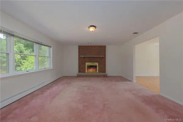 20 Madison CT, Stony Point, NY 10980
