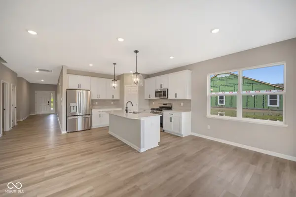 10053 Rosalee DR, Noblesville, IN 46060