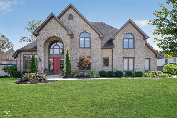 12506 Glendurgan DR, Carmel, IN 46032
