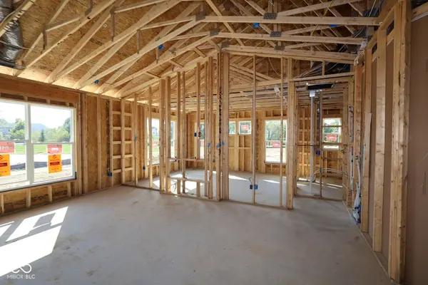 9959 Rosalee DR, Noblesville, IN 46060