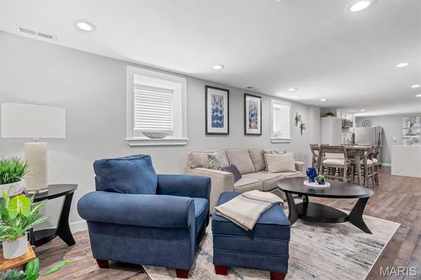 2931 Indiana AVE, St Louis, MO 63118