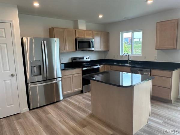 110 Mora BLVD, O'fallon, MO 63368