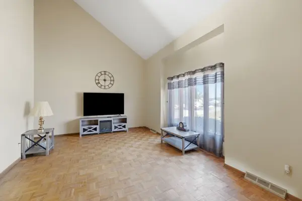 4135 W Rusholme ST, Davenport, IA 52804