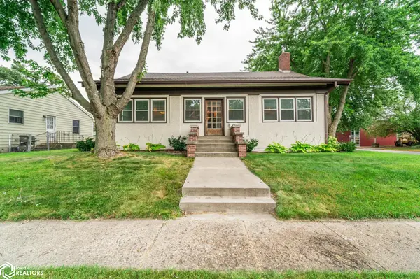 708 Lincoln HWY, Nevada, IA 50201