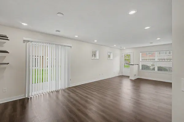 7225 Elmo CT, Lino Lakes, MN 55038