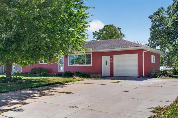 4251 Hickory ST, Red Wing, MN 55066
