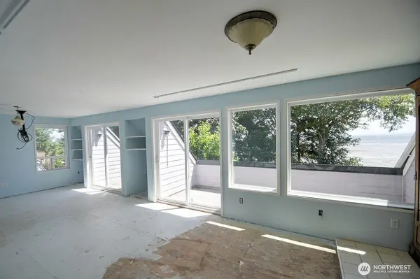 180 Sunrise AVE SE, Ocean Shores, WA 98569