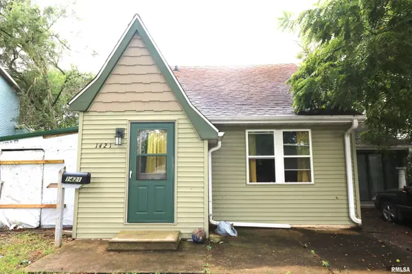 1421 N 6TH ST, Chillicothe, IL 61523