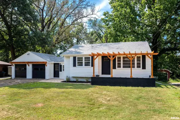 120 Mount Aire DR, East Peoria, IL 61611