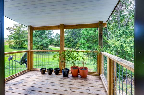 7123 Hwy 100, Bon Aqua, TN 37025