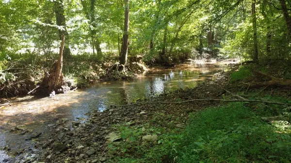 6572 Hassell Creek Rd, Lyles, TN 37098