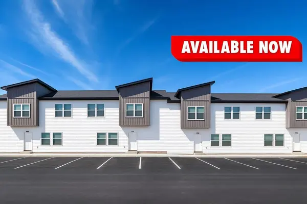 415 N Public AVE, Clever, MO 65631