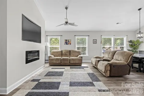 4049 Fincher RD, Matthews, NC 28104