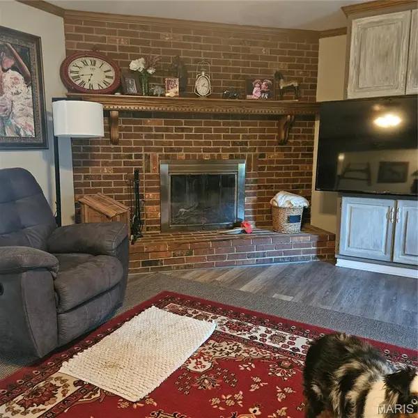 2517 Brinkman RD, Villa Ridge, MO 63089