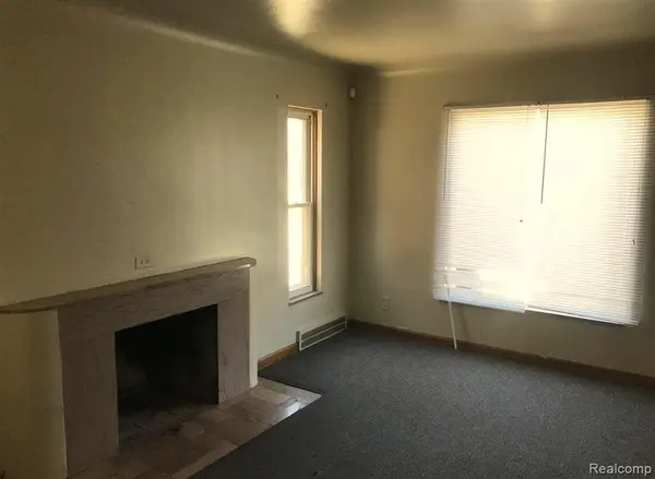 13042 Hampshire ST, Detroit, MI 48213