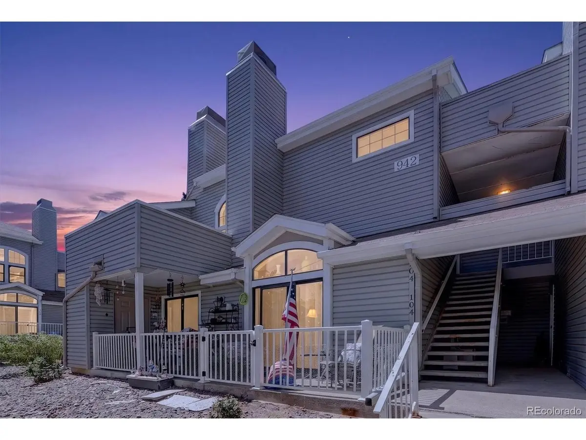 942 S Walden #942-204, Aurora, CO 80017