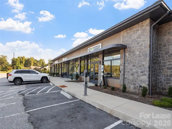 1870 Brevard RD #116 & 117, Arden, NC 28704