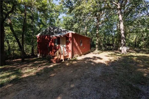 2749 White Oak DR, Fall River, KS 67047