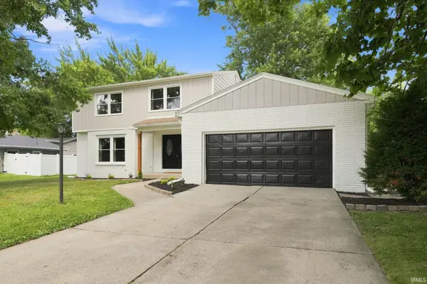 11122 Shalimar DR, Fort Wayne, IN 46845