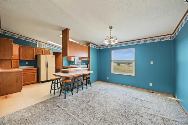 3056 Ave R, Marquette, KS 67464