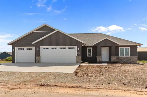 W6890 MCALLISTER DR, Greenville, WI 54942