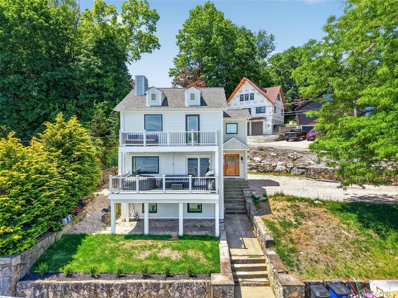 175 W Lakeshore DR, Carmel, NY 10512