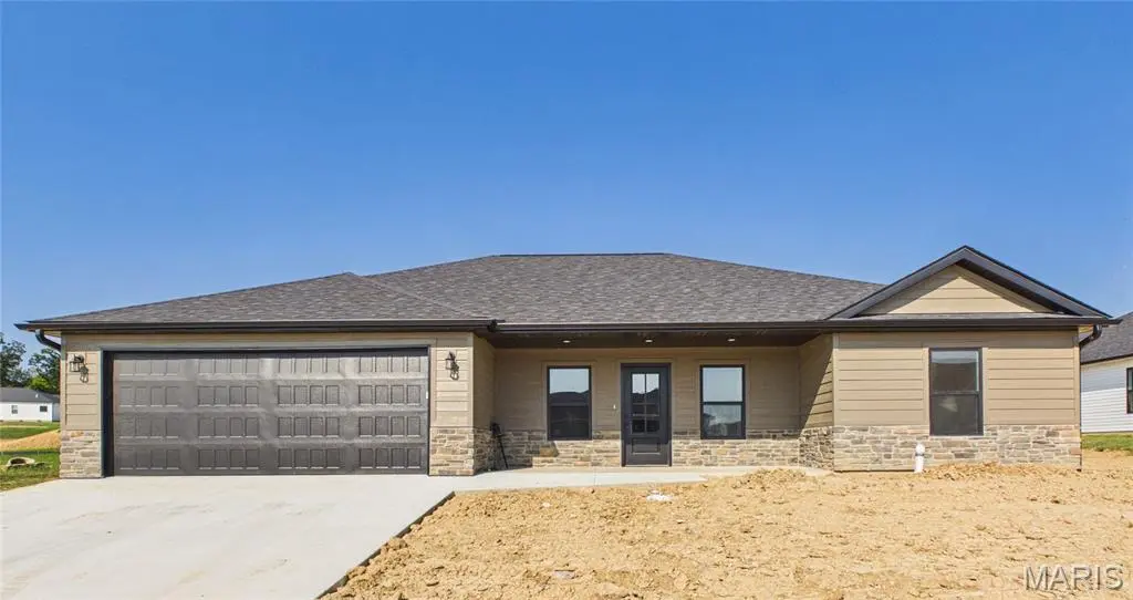 3523 Brahma DR, Cape Girardeau, MO 63701