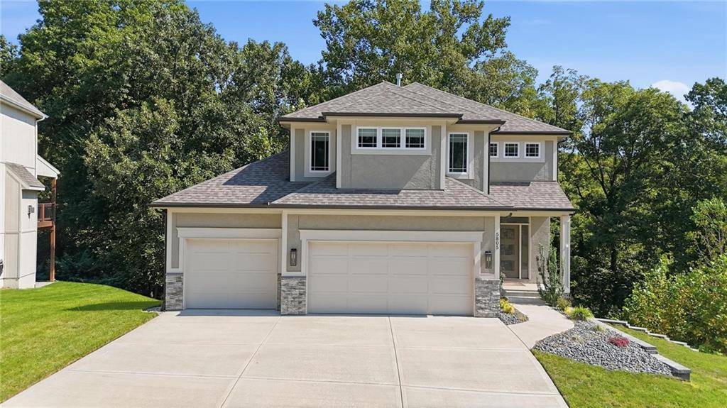 5805 Thousand Oaks DR, Parkville, MO 64152