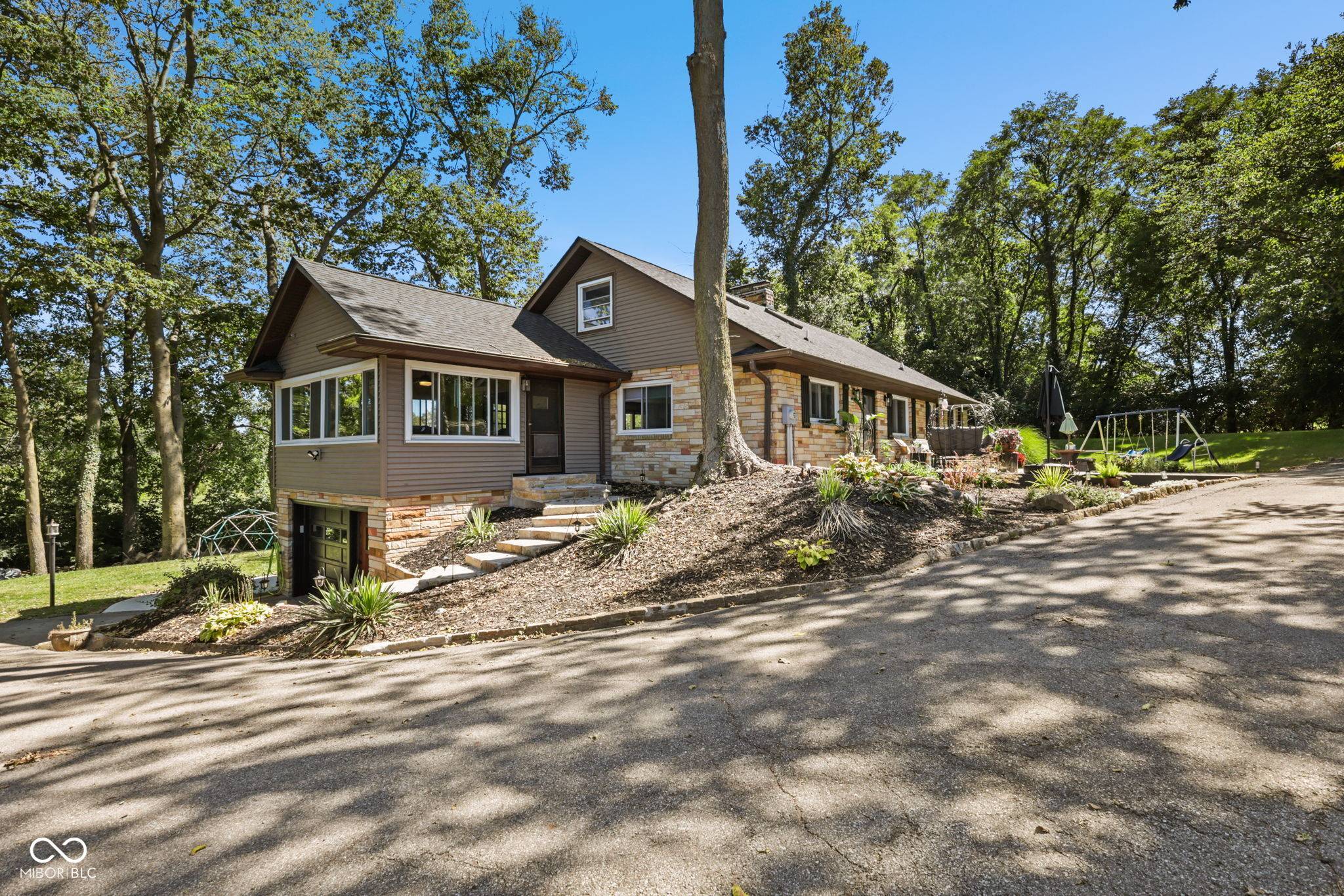 1265 N Morgantown RD, Greenwood, IN 46142