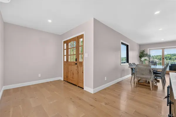 175 W Lakeshore DR, Carmel, NY 10512