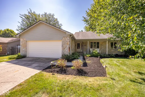 9859 Beam Ridge DR, Indianapolis, IN 46256