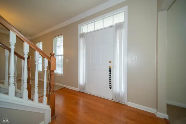 10114 Gate DR, Indianapolis, IN 46239