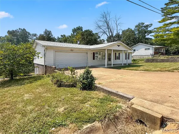 9203 Patricia LN, Pevely, MO 63070
