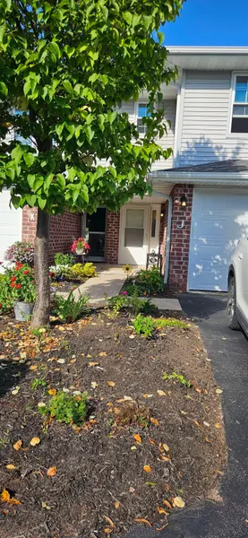 2579 TELLURIDE TRL #J, Green Bay, WI 54313-3909
