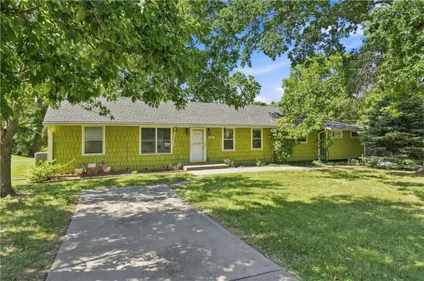 3108 S 47th ST, Kansas City, KS 66106
