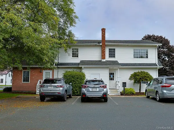 51 Sullivan ST, Wurtsboro, NY 12790