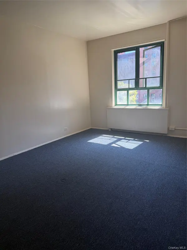 1641 Metropolitan AVE #3H, Bronx, NY 10462
