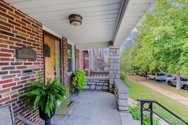 5312 Walsh ST, St Louis, MO 63109