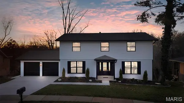 4662 Britcastle DR, St Louis, MO 63128