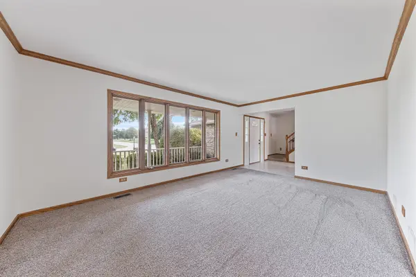 1761 Pheasant LN, New Lenox, IL 60451