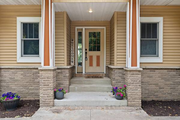9840 Pine Shores DR, Pine City, MN 55063