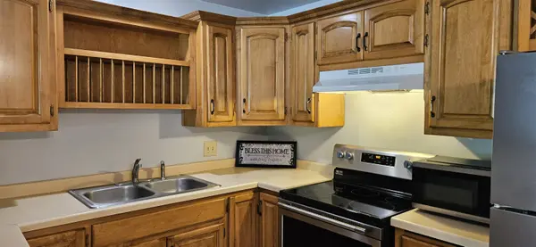 2579 TELLURIDE TRL #J, Green Bay, WI 54313-3909