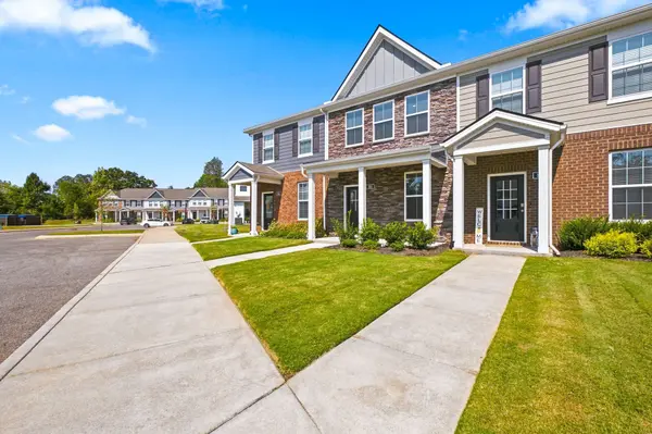 812 Quinn Dr, Lebanon, TN 37087