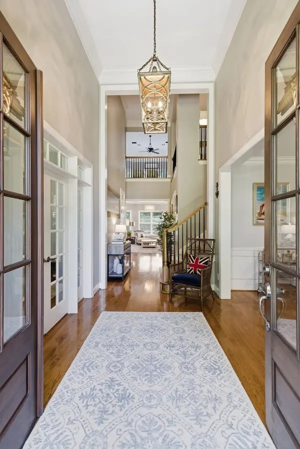 1728 Surrey Dr, Brentwood, TN 37027