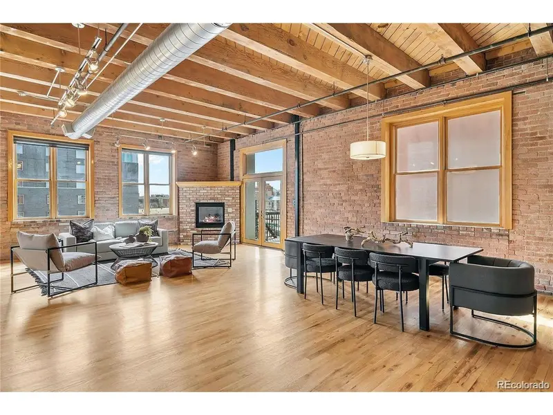 1127 Auraria #302, Denver, CO 80204