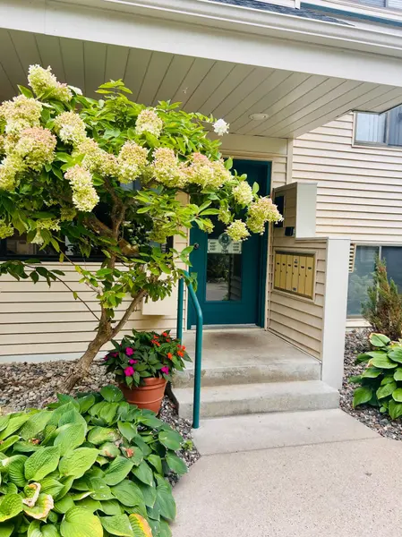7601 Edinborough WAY #6308, Edina, MN 55435
