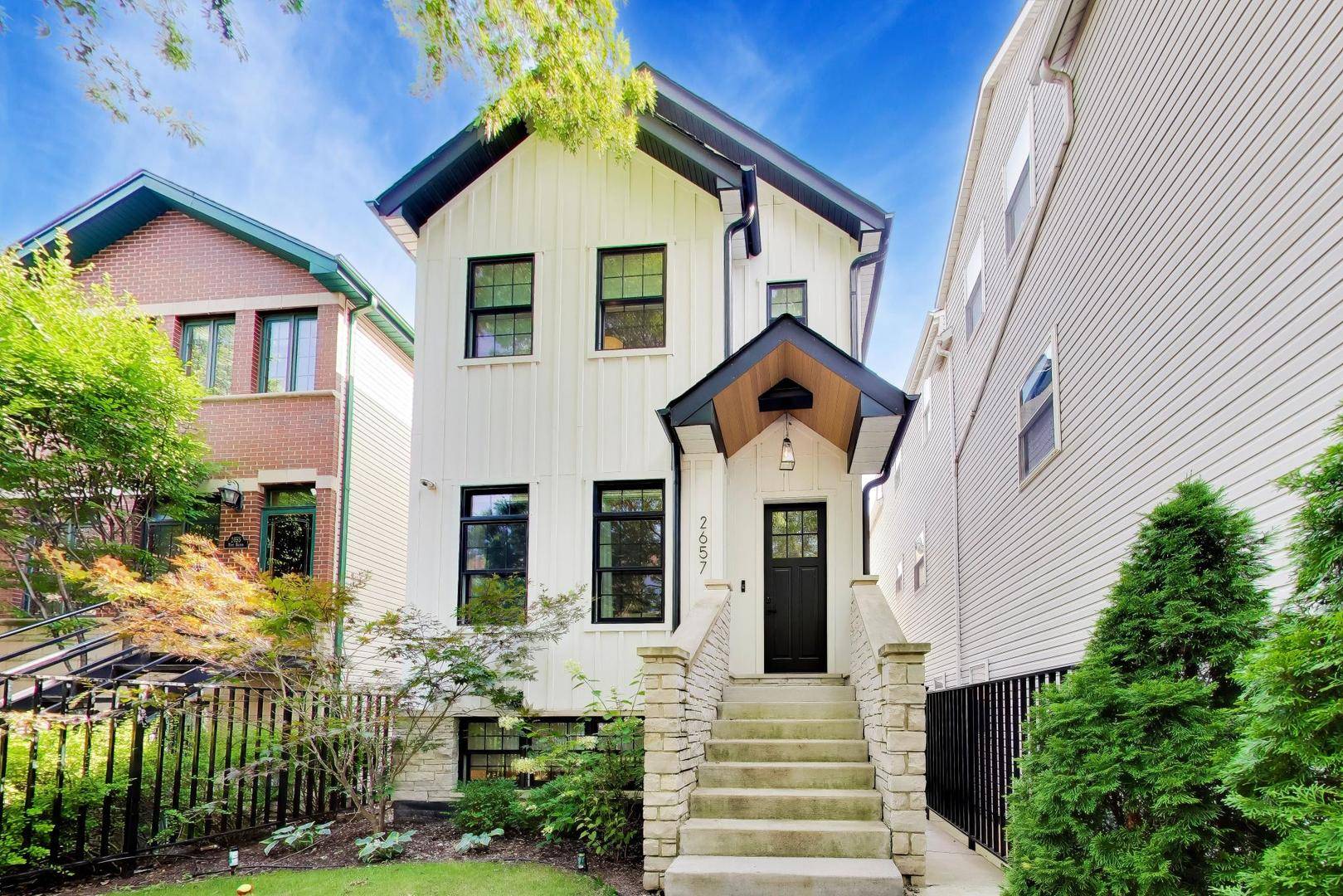 2657 W Belden AVE, Chicago, IL 60647