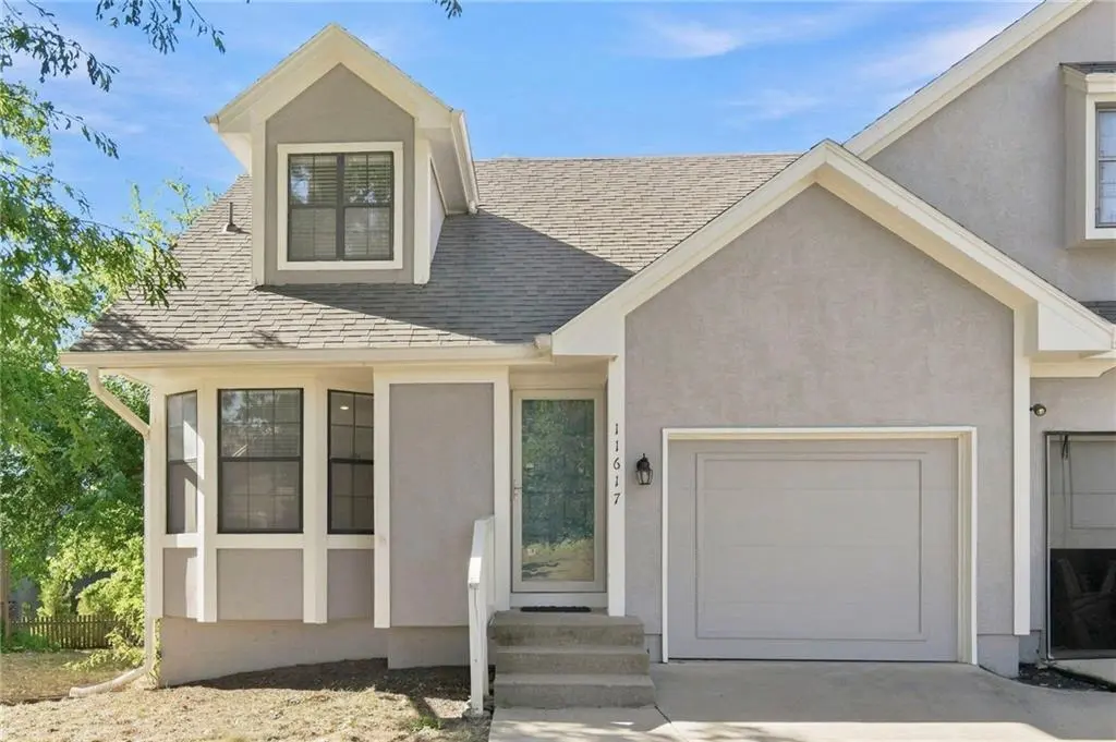 11617 W 113 ST, Overland Park, KS 66210