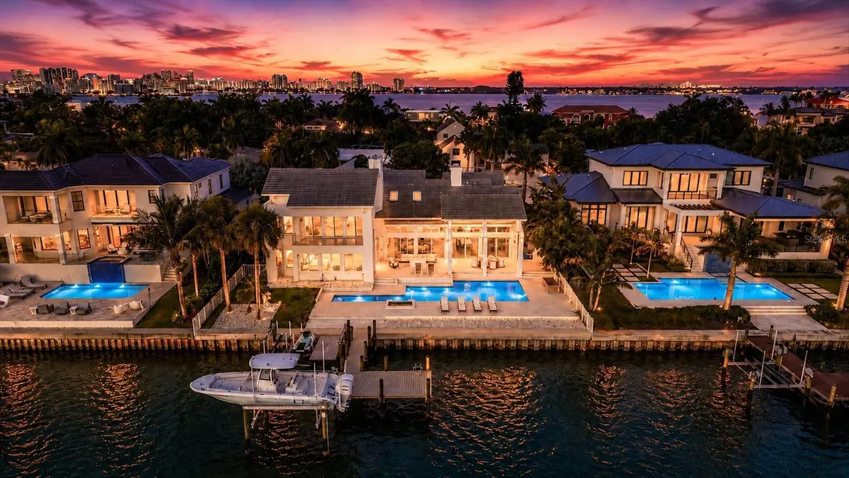 216 BIRD KEY DR, Sarasota, FL 34236
